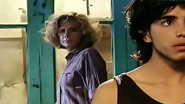 Com 8402497 Senora Warden