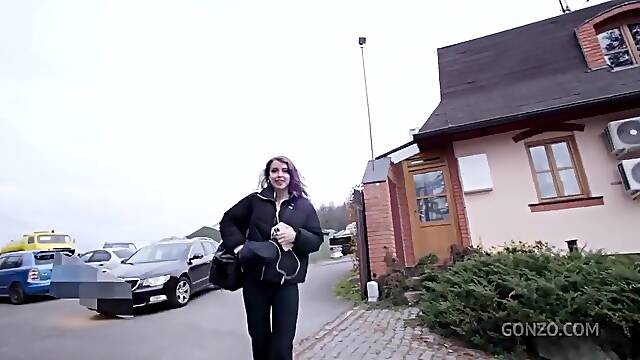 Eden Ivys Anal &Amp;Amp; Piss 2021 Christmas With Gonzo Sz2788