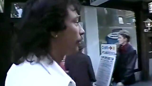 Strassenflirts 01 (Scene02)