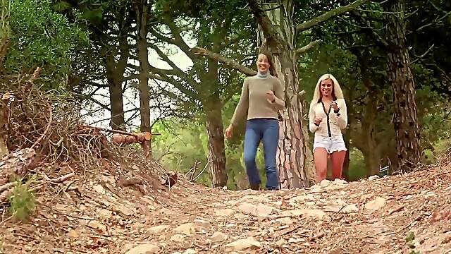 Lola Myluv And Lorena Garcia In Hot Lesbian Sex