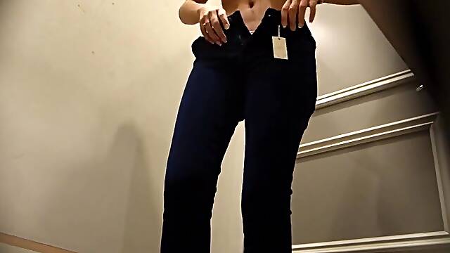 Dressing Room, Gorgeous Blonde