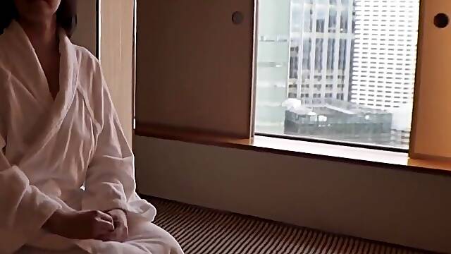 Yusa Nishimura - Her Cute Smile Gave Me Motivation. Stepmother Climaxes For The First Time