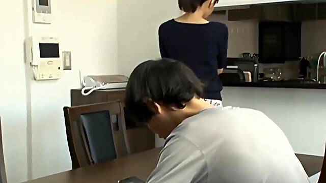 Do You Like Your Step Mom&Amp;#039;S Pussy?