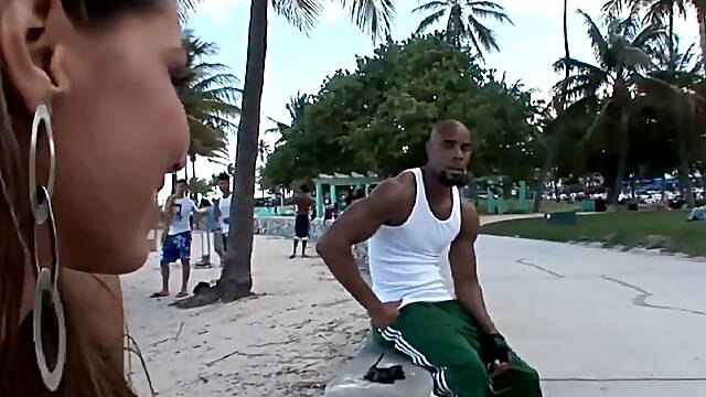 Esperanza Gomez Gets A Massage