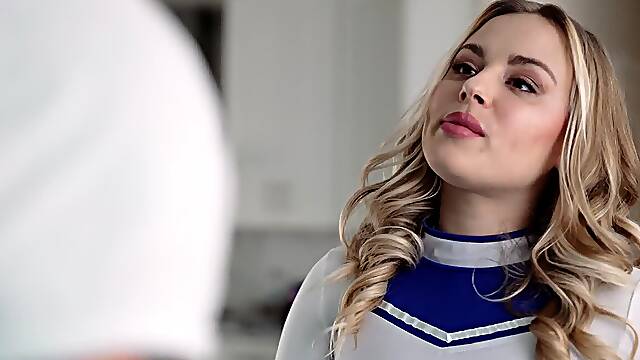 Navijačica, 18, Najstnice (18+), Velika Rit