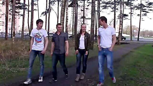 Sexy Hanna Gangbang Double Penetration - Hannah Allure