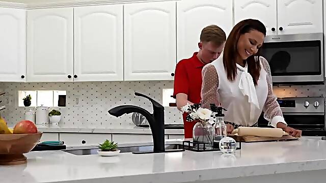 Dating My Moms Hot Milf Friend - Cassie Del Isla