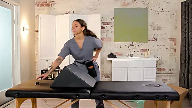 Dvojna Penetracija, Masaža, Rit