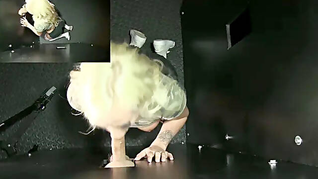 Gloryhole Secrets: Cucky Fucks With Daisy Lee