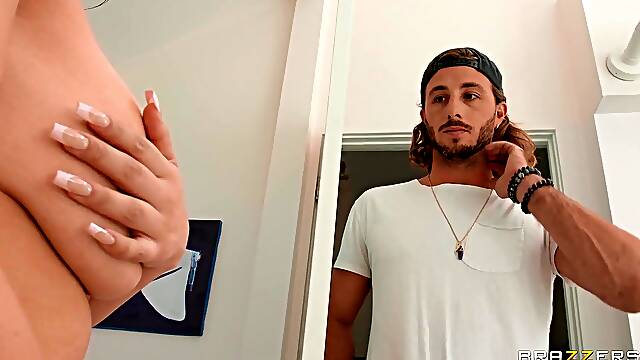 Bosomy Latina Babe Violet Myers Incredible Porn Movie