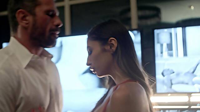 Hot Anal Meeting For Passionate Couple Gianna Dior And Mick Blue