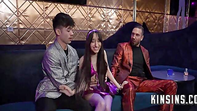 Ronnie Violet Bangs Stepdad And Stepbro At The Stripclub That Babe Works In