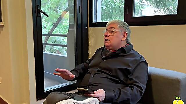 Šeškanje, Babica, Casting, Latinka