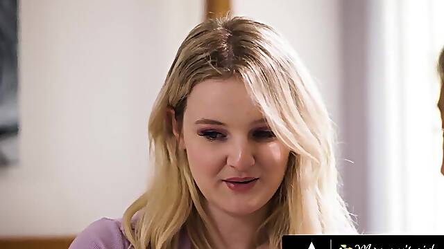 Moms Hotty - Nasty Mother Id Like To Fuck Christy Love Teaches Naturally Stacked Stepbae Eliza Eves 