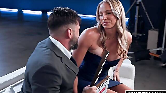 Wifey Glamorous Youthful Golden-Haired Hotwife Wicked Bonnie Gets Double Teamed By 2 Massive Bbcs