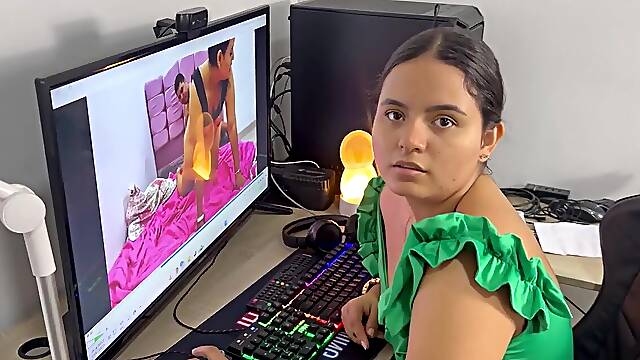 I Discover My Stepsister Very Hawt Watching Porn U Werent Like That !