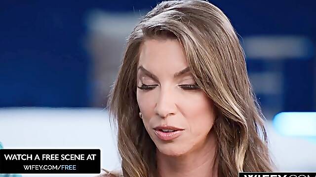 Wifey Insatiable Hotwife Lorreign Cant Stop Squirting In 6 Bbc Group Sex During The Time That Hubby 