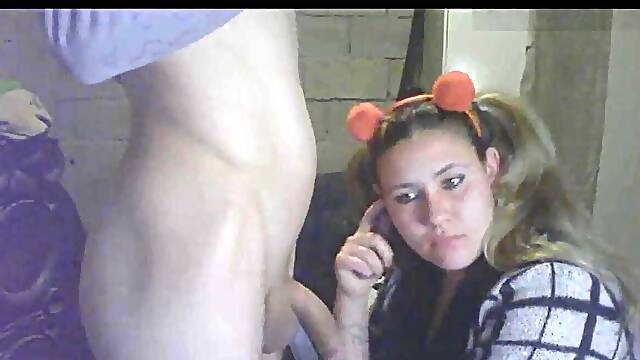 Mož, Spletna Kamera, Globoko Grlo, Par