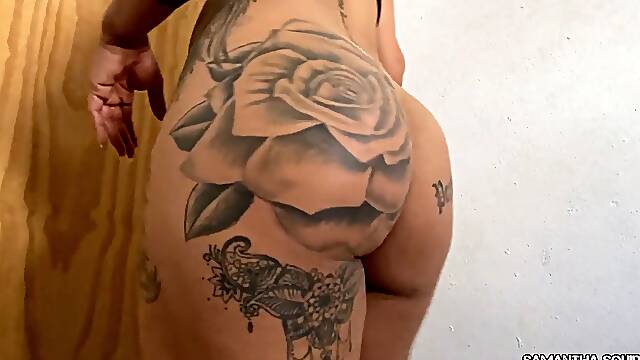 Pretinha Da Rxpharma Libera A Bucetinha Durante A Publi