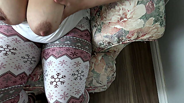 Kinky Egyptian Wife Sucking Cock