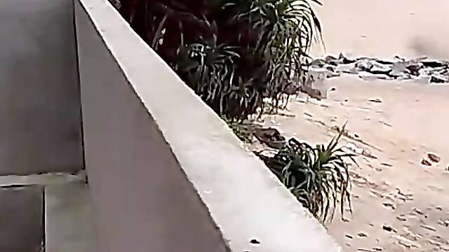 Srilanka Madam And Her Servant Seduce In Hotel