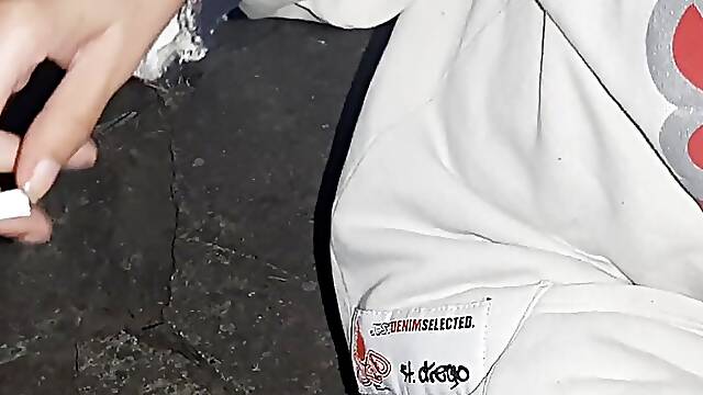 Kajenje, Klub, Bradavičke, Orgazem