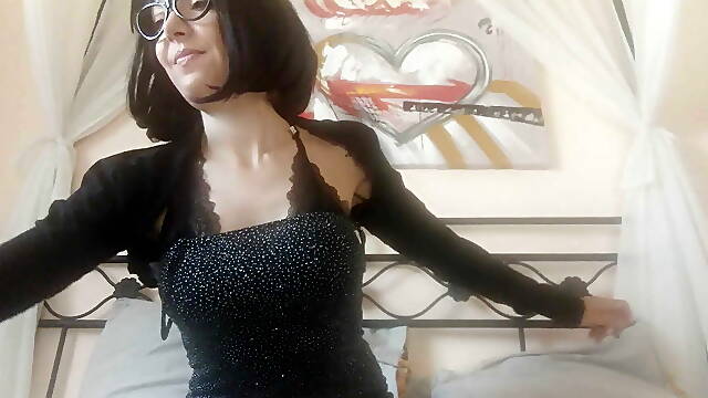 Your Hot Girlfriend Beg You To Cum For Her
