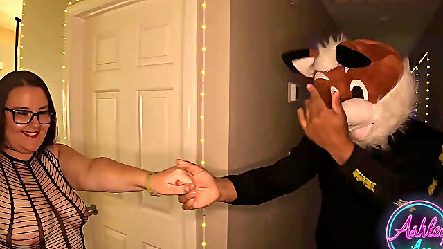 Ashley Ace &Amp; Finny In Bondage Chair