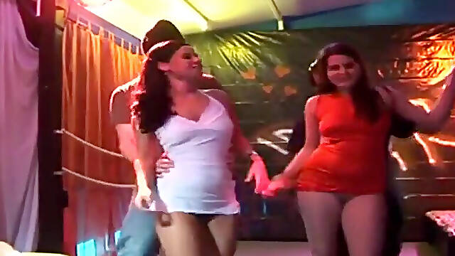 Klub, Orgija, Vintage, Tolpanje