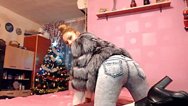 Humiliation ,Food Sploshing , Spitting, Pee