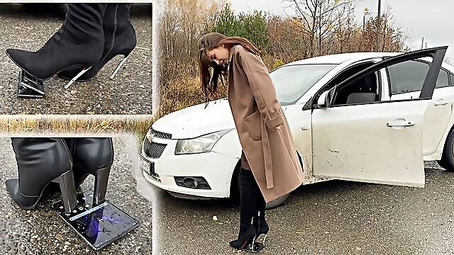 Crush Ellie Crush Phone In High Heels