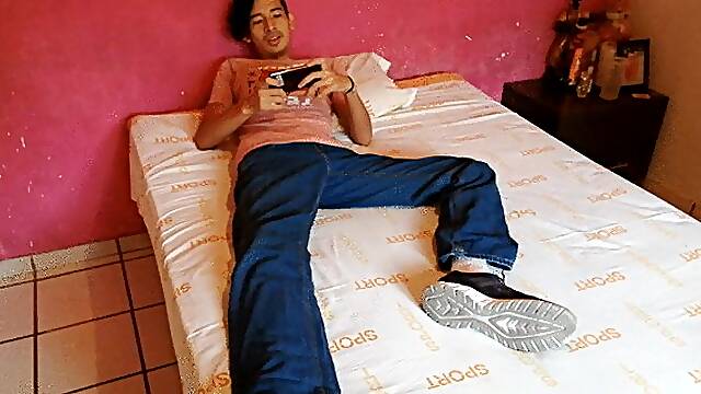 Čevlji, Nogavice, Stopala, Kolidž