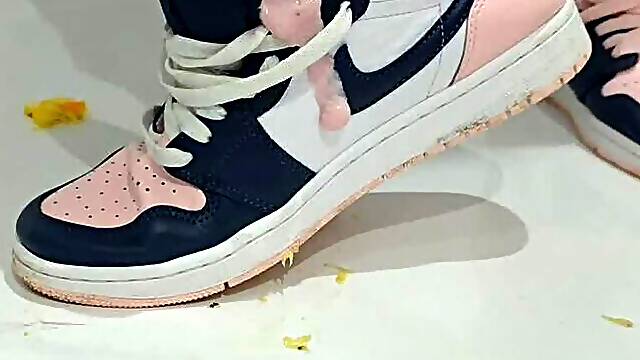 Primey Trashes Some Jordan 1 Sneakers With Food, And Soaks Them In A Shower!