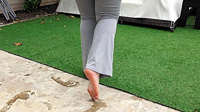 Assjobs Lead To Unbeknownst Creampies