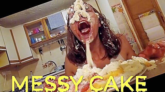 Messy Cake Face