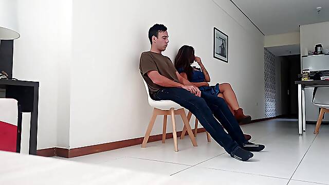 Flashing Big Cock And She Go Sucking