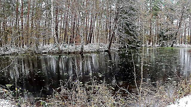 Completely Naked Pussy And Tits Spanking In The Snow