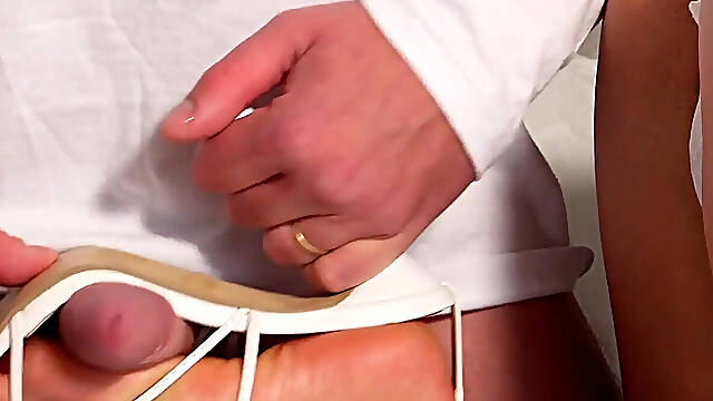 Shoejob, Footjob, Pete, Stopala