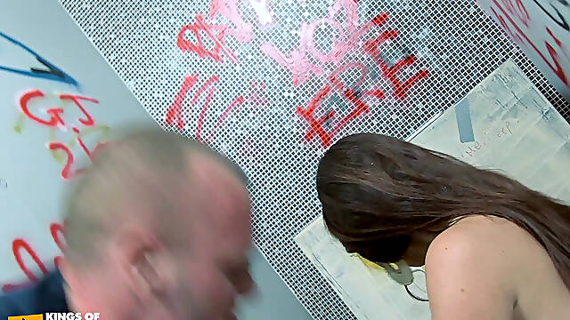 Stranisce, Lutka, Poljubljanje, Olje