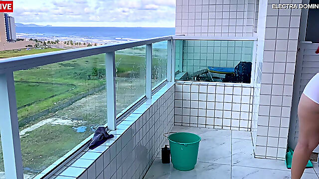 Služkinja, Kuhinja, Latinka, Samostojno