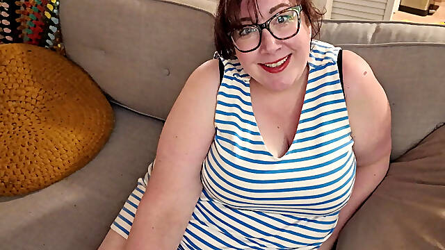 Bbw Stepmom's White Christmas