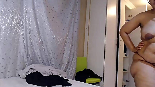 Latina Bbw Pussyplay & Ass Worship