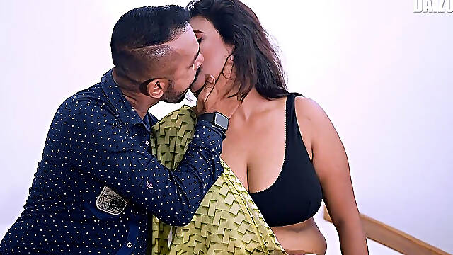 Desi, Hospodyňky, Manžel, Paroháč