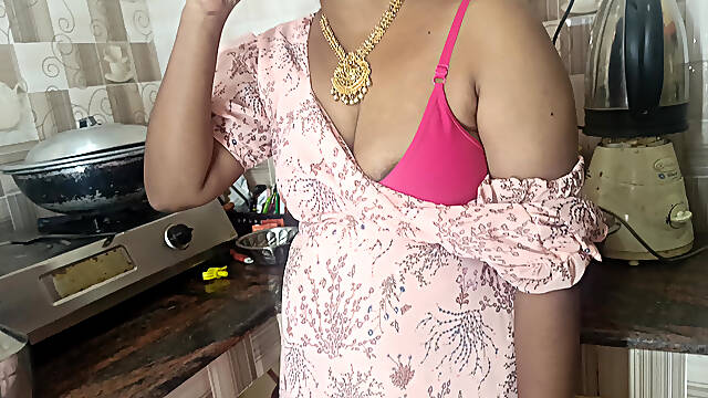 Housewife Kitchen Hot Romance