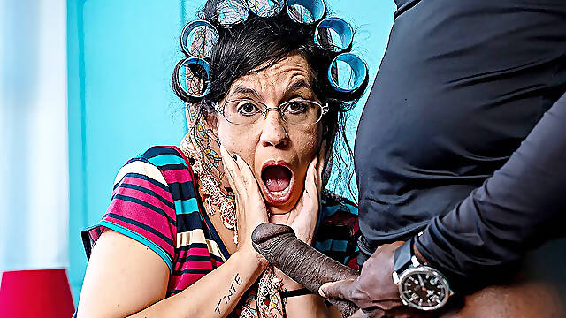 Fat Belly Mature Gets All Holes Destroyed By A Bbc