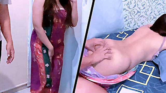 Stepmother Pays For Massage With Pussy Until Climax With A Masseuse's Dick