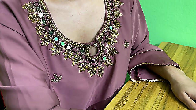 Zabuhle Bradavičke, Desi, Bradavičke, Okrogla