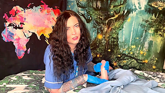 Nurse Ffw Takes Care Of Toy Patient By Fucking It