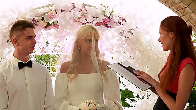 Beautiful Woman Gets A Rough Missionary Sex With A Shaved Pussy Lover